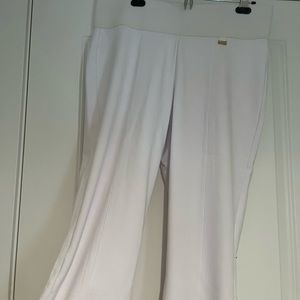 Ladies white stretchy pants